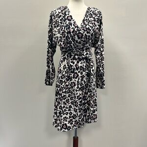 Diane Von Furstenberg Black Pink White Printed Viscose Wrap Dress Small Timeless